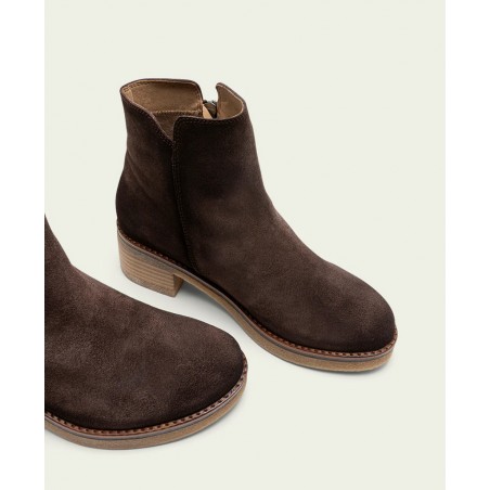 Brown Wide-Heeled Shoe Porronet 4733