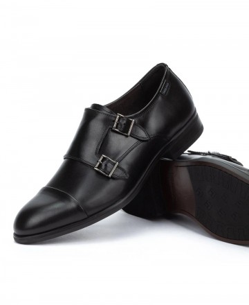 Zapato negro elegante Pikolinos Bristol M7J-3229