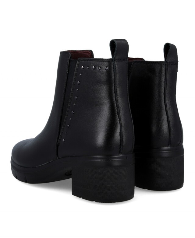Happy Monk Madrid 006 black leather ankle boots