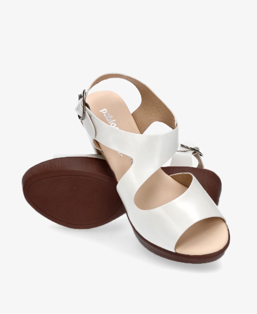 Kissia 450 White sandals with wooden heel