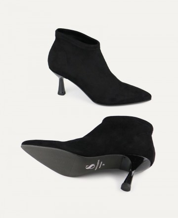 Miss Elastic 77035 Elegant black ankle boots
