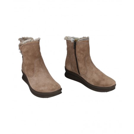 h2Botines de pelo con cuna Imac 856699 7152017 h2 pDescubre los botines de pelo Imac 856699 7152017 para mujer en color taupe e