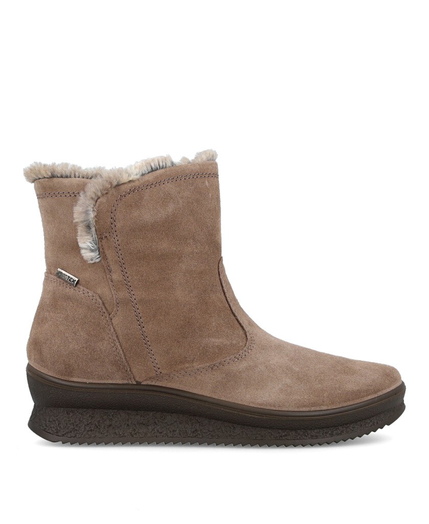 Imac 856699 7152017 fur ankle boots with wedge