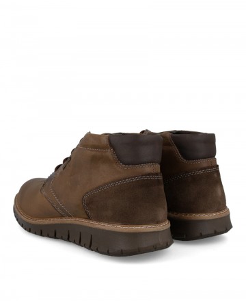 h2Botines de piel informales Imac 85101830056017 h2 pLos botines Imac 85101830056017 para hombre en color taupe son el calzado 