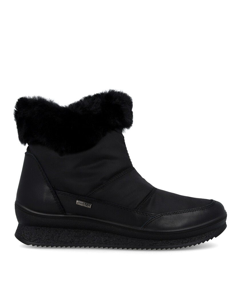 Imac 856678.02355.011 black fur-lined ankle boots