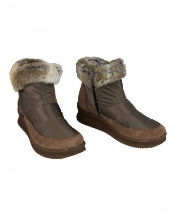 h2Botines invernales Imac 856679 02357 017 h2 pEnfrenta el invierno con estilo y calidez Los botines IMAC 856679 02357 017 en u
