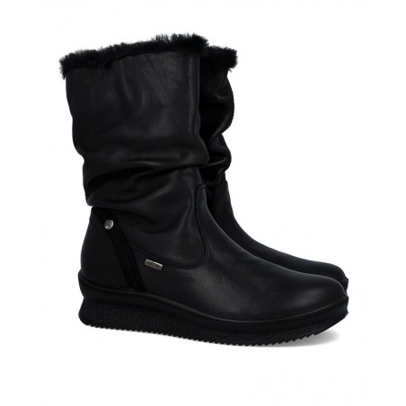 h2Botas piel con forro de pelo Imac 8567081400011 h2 pDescubre la combinacion perfecta de elegancia y funcionalidad con las bot