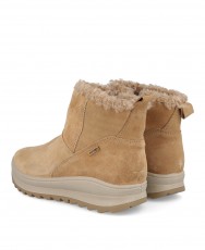 h2Botines con forro de pelo Imac 859009 7181017 h2 pAfronta el frio con estilo y comodidad gracias a los botines de serraje IMA