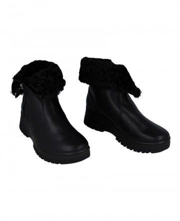 h2Botines negros de pelo Imac 8570381400011 h2 pEncuentra la combinacion perfecta de estilo y confort con los zapatos Imac 8570