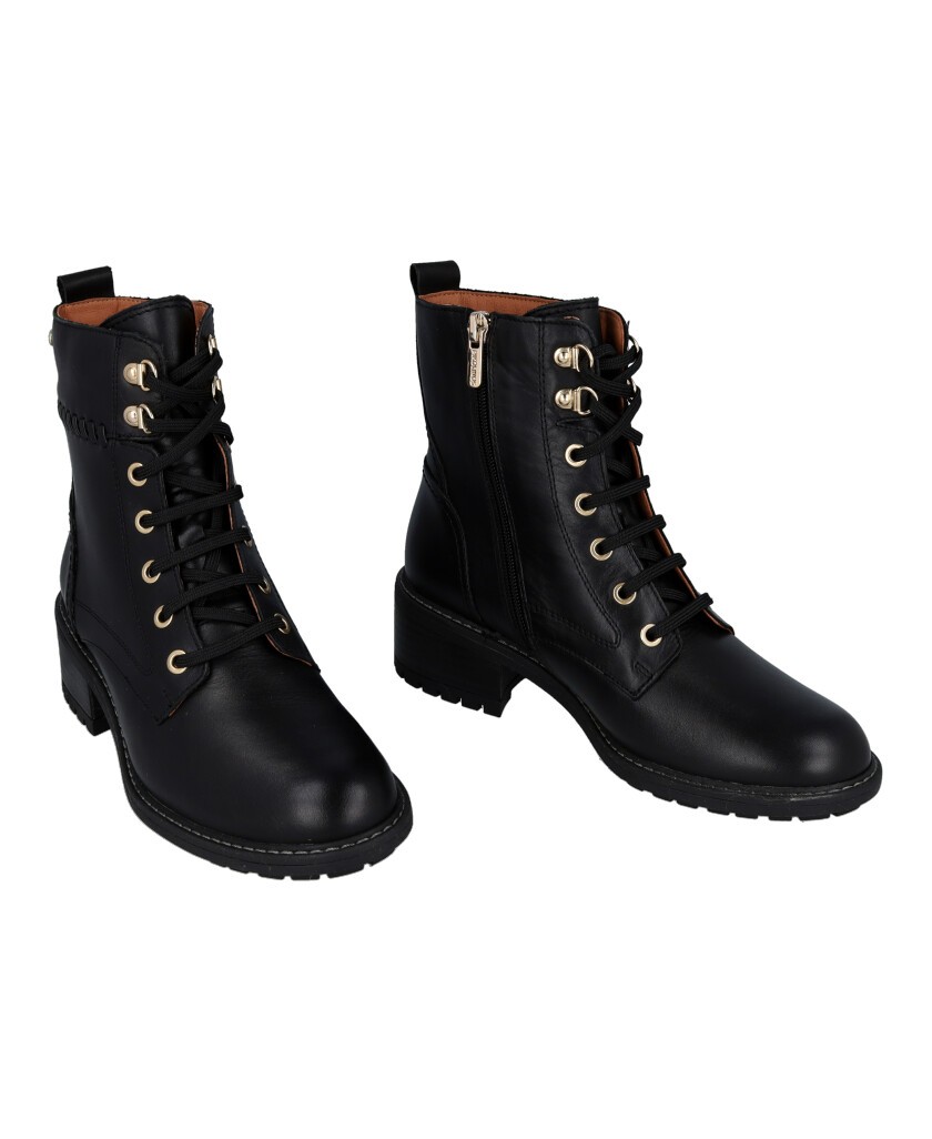 Pikolinos Medina W0D8672 Black Military Ankle Boots