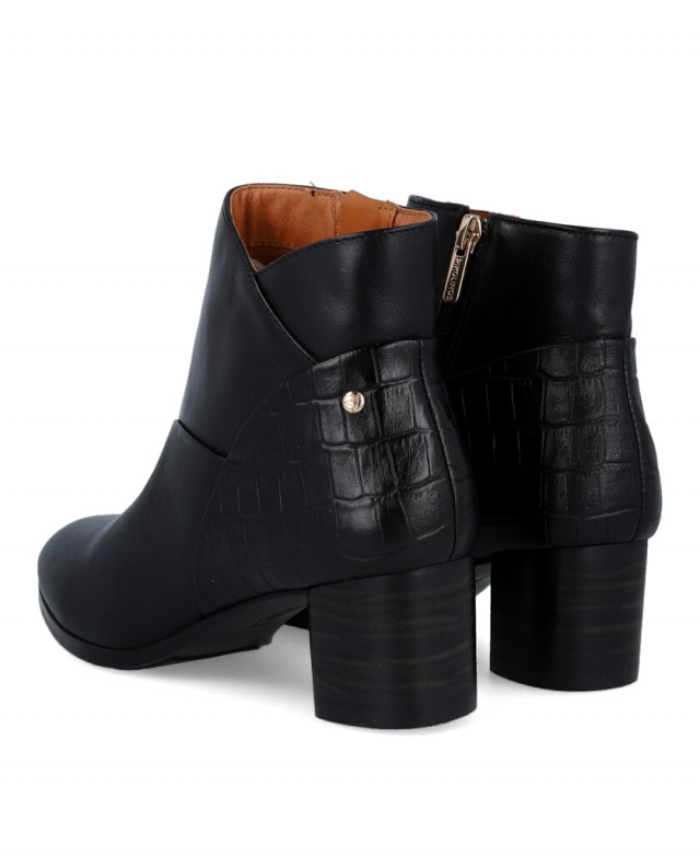 h2Botin negro de tacon Pikolinos Calafat W1Z 8575C1 h2 pEleva tu estilo con el zapato Pikolinos modelo Calafat W1Z 8575C1 el co h2Botin negro de tacon Pikolinos Calafat W1Z 8575C1 h2 pEleva tu estilo con el zapato Pikolinos modelo Calafat W1Z 8575C1 el co