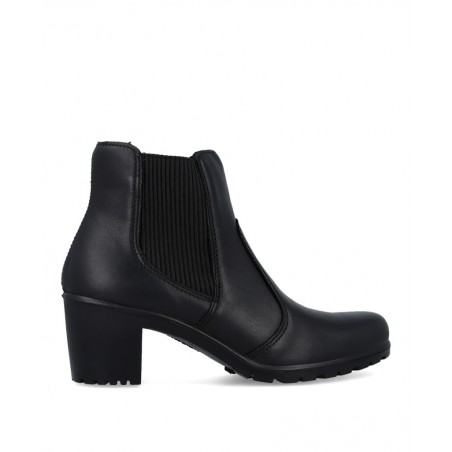 h2Botin negro con cremallera Imac 8551401400011 h2 pAnade un toque de elegancia y funcionalidad a tu look diario con los zapato