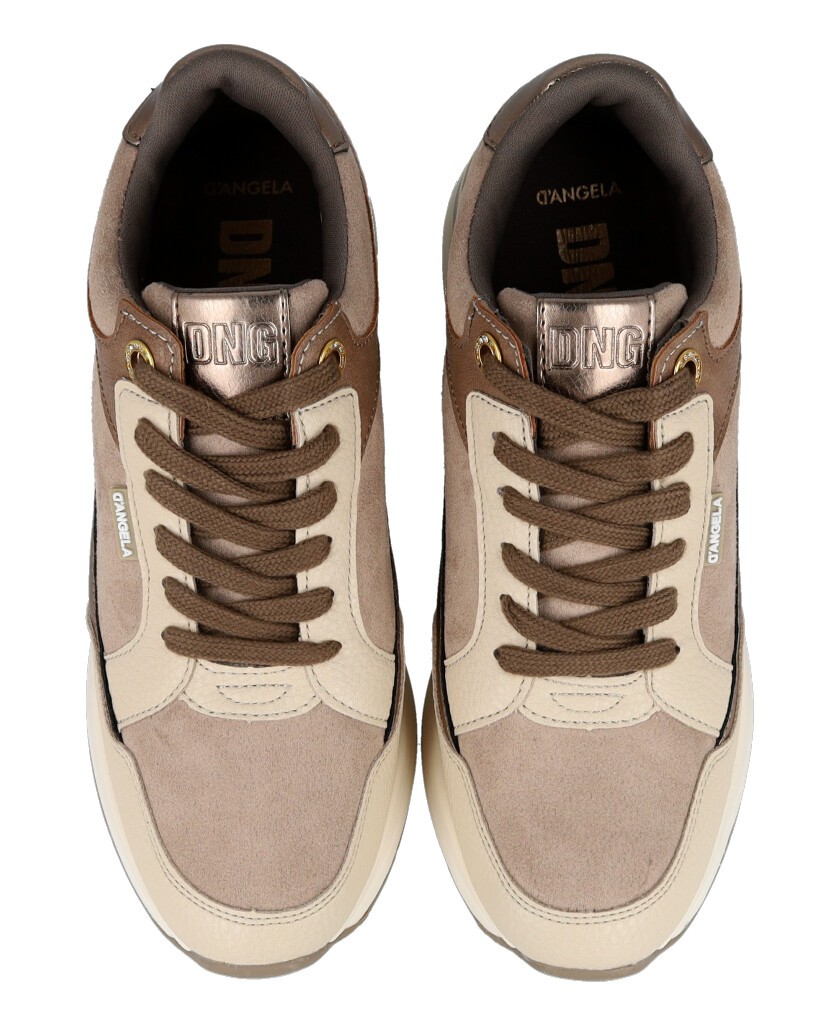 Zapatillas urbanas de color taupe Dangela 29066