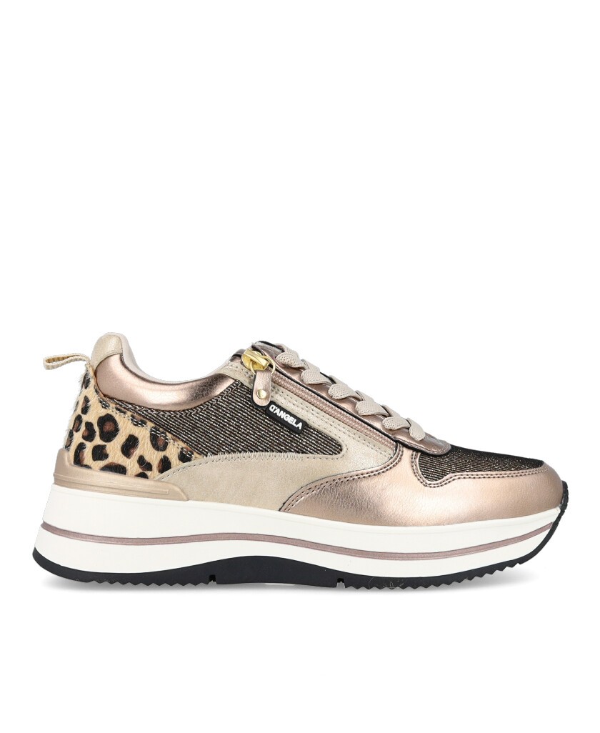 Dangela 29065 Metallic Wedge Sneakers