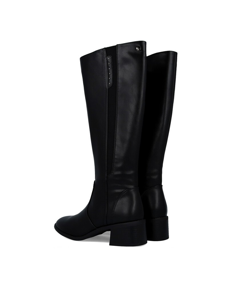 Botas negras con tacón medio Dangela 29186