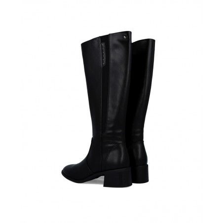 h2Botas negras con tacon medio Dangela 29186 h2 pEleva tu estilo con las botas Dangela 29186 una eleccion versatil y elegante p