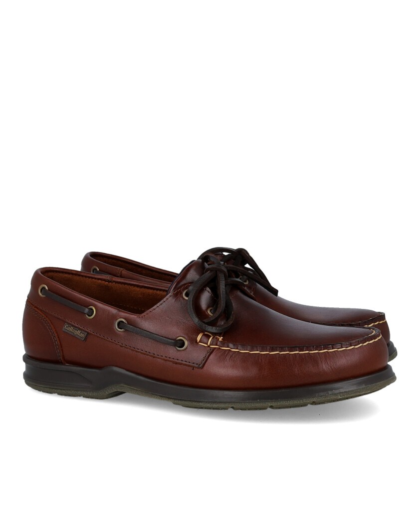 Zapatos tipo nautico para hombre en color marron Caracteristicas con cordones altura de piso 2 cm piso de goma exterior piel e 