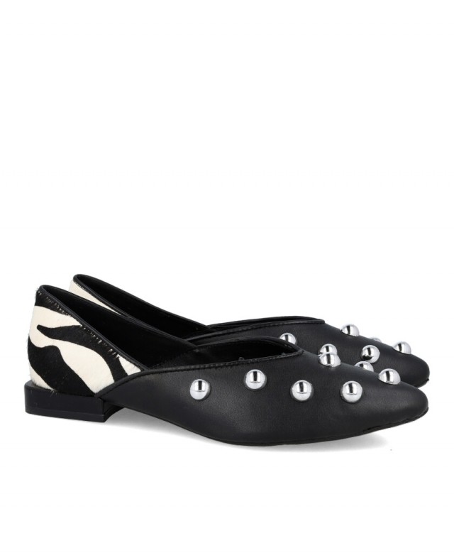 Bailarina piel con tachas Gioseppo Braham 76113-P