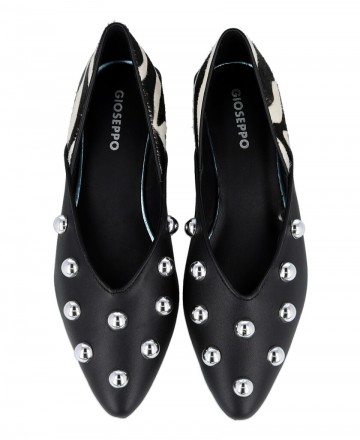 Gioseppo 76113-P Braham ballerina flats with studs