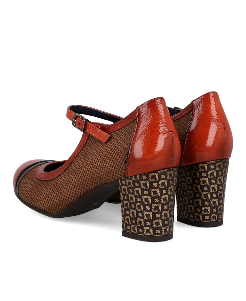 Dorking Rodin D8669 women's buckle pump