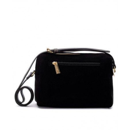 h2Bolso bandolera Carmela 186186 h2 pEl bolso bandolera Carmela 186186 en color negro es mucho mas que un accesorio es una decl