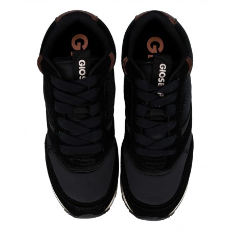 Zapatos color negro intenso Gioseppo Landfall 77024-P