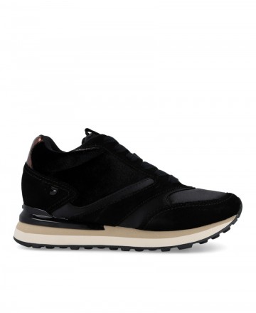 Zapatos color negro intenso Gioseppo Landfall 77024-P