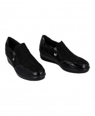 Mocasines negros casual con cuña Amarpies 29385 Mocasines negros casual con cuña Amarpies 29385