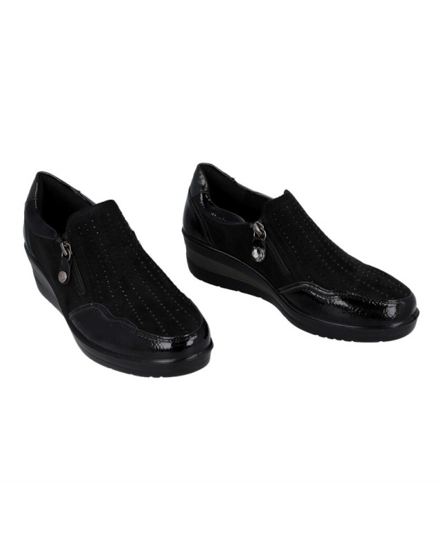 Mocasines negros casual con cuña Amarpies 29385 Mocasines negros casual con cuña Amarpies 29385