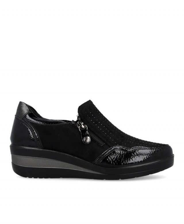 Mocasines negros casual con cuña Amarpies 29385 Mocasines negros casual con cuña Amarpies 29385