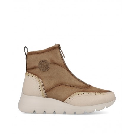 h2Botin casual con cuna color beige Amarpies 29419 h2 pElige la comodidad y el estilo para tu dia a dia con los botines Amarpie