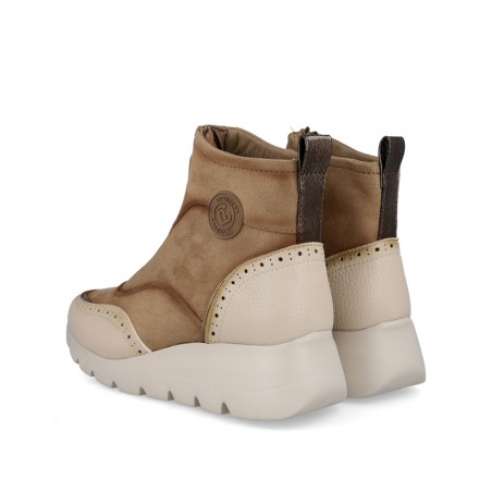 h2Botin casual con cuna color beige Amarpies 29419 h2 pElige la comodidad y el estilo para tu dia a dia con los botines Amarpie
