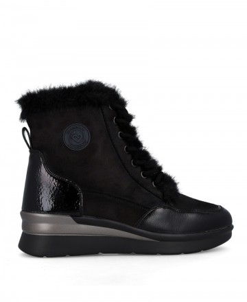 Botines negros con forro abrigo Amarpies 29423