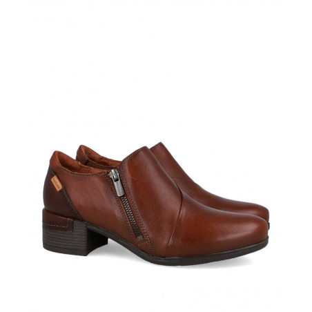 h2Botin de cana baja Pikolinos Malaga W6W 5902C1 h2 pEl botin Pikolinos Malaga W6W 5902C1 es la eleccion perfecta para la mujer