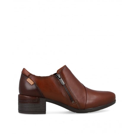 h2Botin de cana baja Pikolinos Malaga W6W 5902C1 h2 pEl botin Pikolinos Malaga W6W 5902C1 es la eleccion perfecta para la mujer