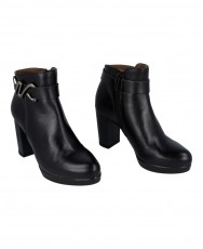 Botines altos con abalorio Patricia Miller 6956