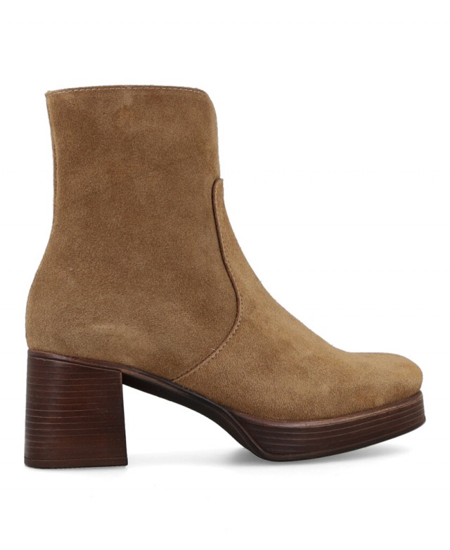Patricia Miller 6911 Taupe Ankle Boots with Platform
