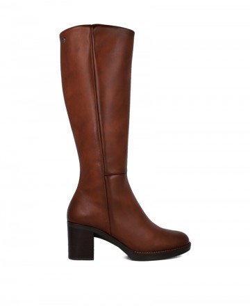 h2Botas de cana alta en color cuero Porronet 4782 h2 pDescubre la elegancia atemporal que te ofrecen las botas Porronet 4782 un