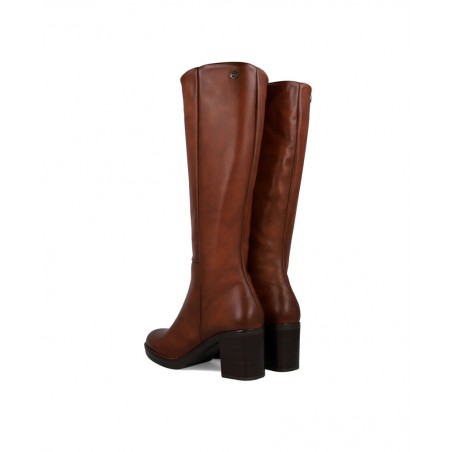 h2Botas de cana alta en color cuero Porronet 4782 h2 pDescubre la elegancia atemporal que te ofrecen las botas Porronet 4782 un