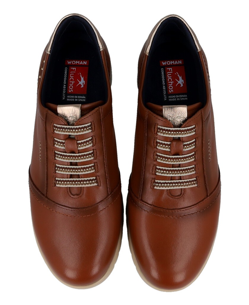 Zapatos para mujer en color cuero Caracteristicas cordones elasticos cuna 4 cm zapato de estilo casual suela extra light exteri