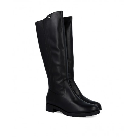 h2Botas casual hechas de piel Wonders C 54100 h2 pDescubre el equilibrio perfecto entre estilo diario y bienestar total con las