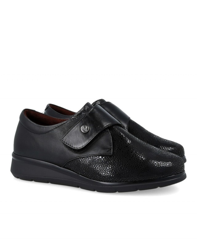 Zapato casual con cierre de velcro Pitillos 10710