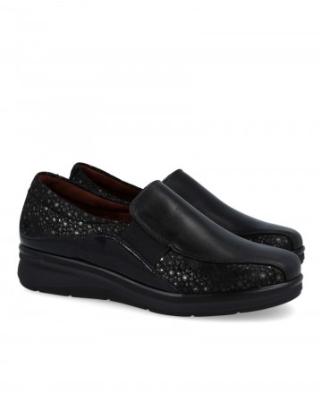 Mocasín casual negro con brillo Pitillos 10702