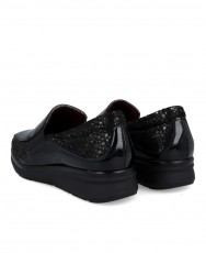 Pitillos 10702 Black Casual Loafer with Shine