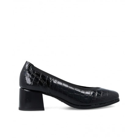 Zapatos de tacón negros de charol Pitillos 10820