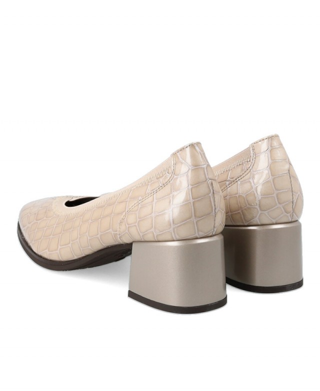 Tacones bajos color beige de mujer Pitillos 10820