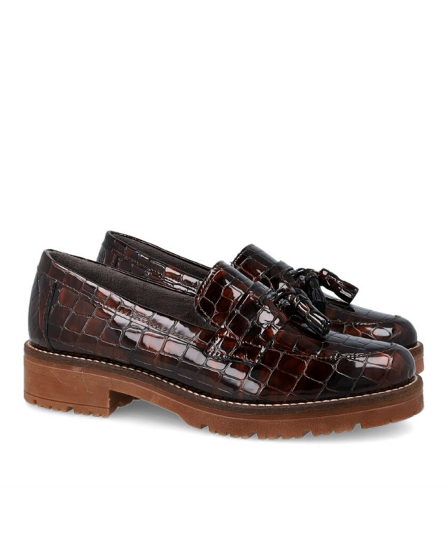 h2Mocasines de piel efecto coco Pitillos 10770 h2 pDescubre la elegancia con un toque exotico con los mocasines de mujer Pitill