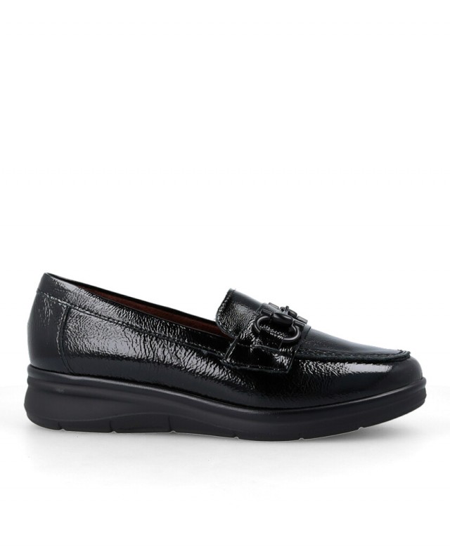 Pitillos 10701 patent leather loafers