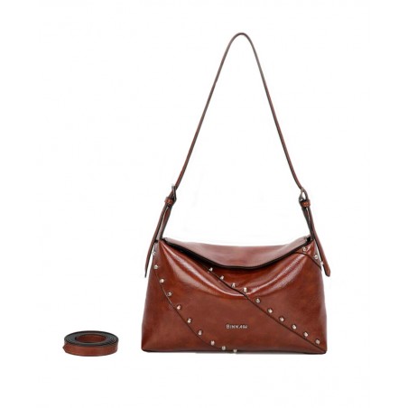 Bolso marrón con tachas Binnari Freeda 20773
