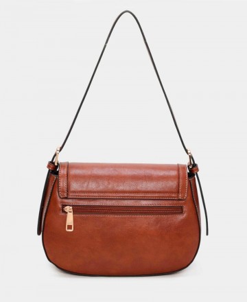 h2Bolso hombro con solapa Binnari Fanny 20741 h2 pEl Bolso Binnari Fanny 20741 en color cuero es el accesorio perfecto para com